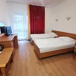 Podkowa Police